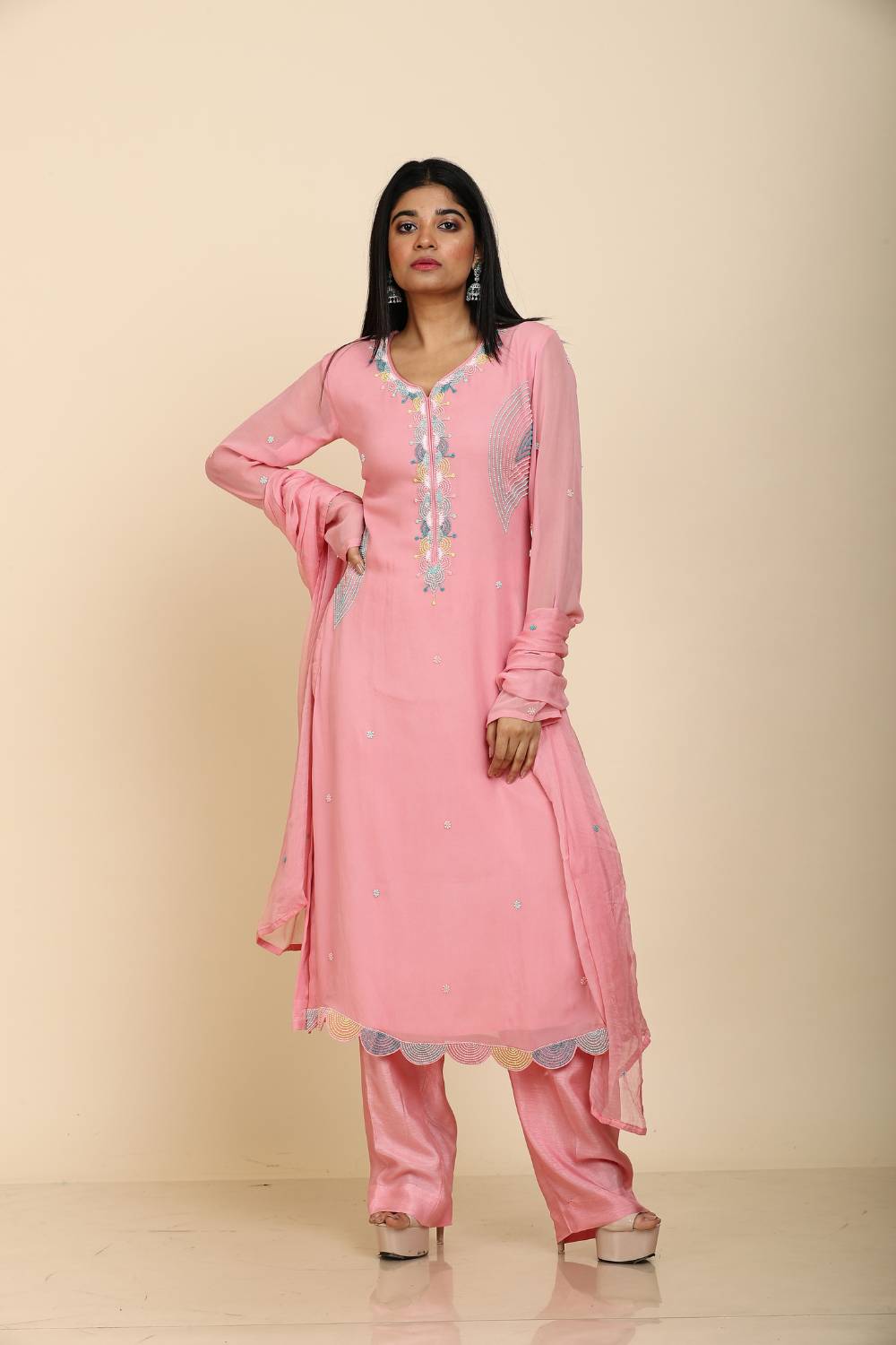 Pink straight kurta in Georgette set with pant and dupatta