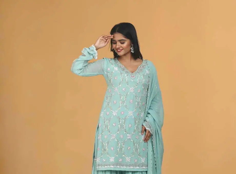 Ethnic Outfit Ideas To Slay This Season!